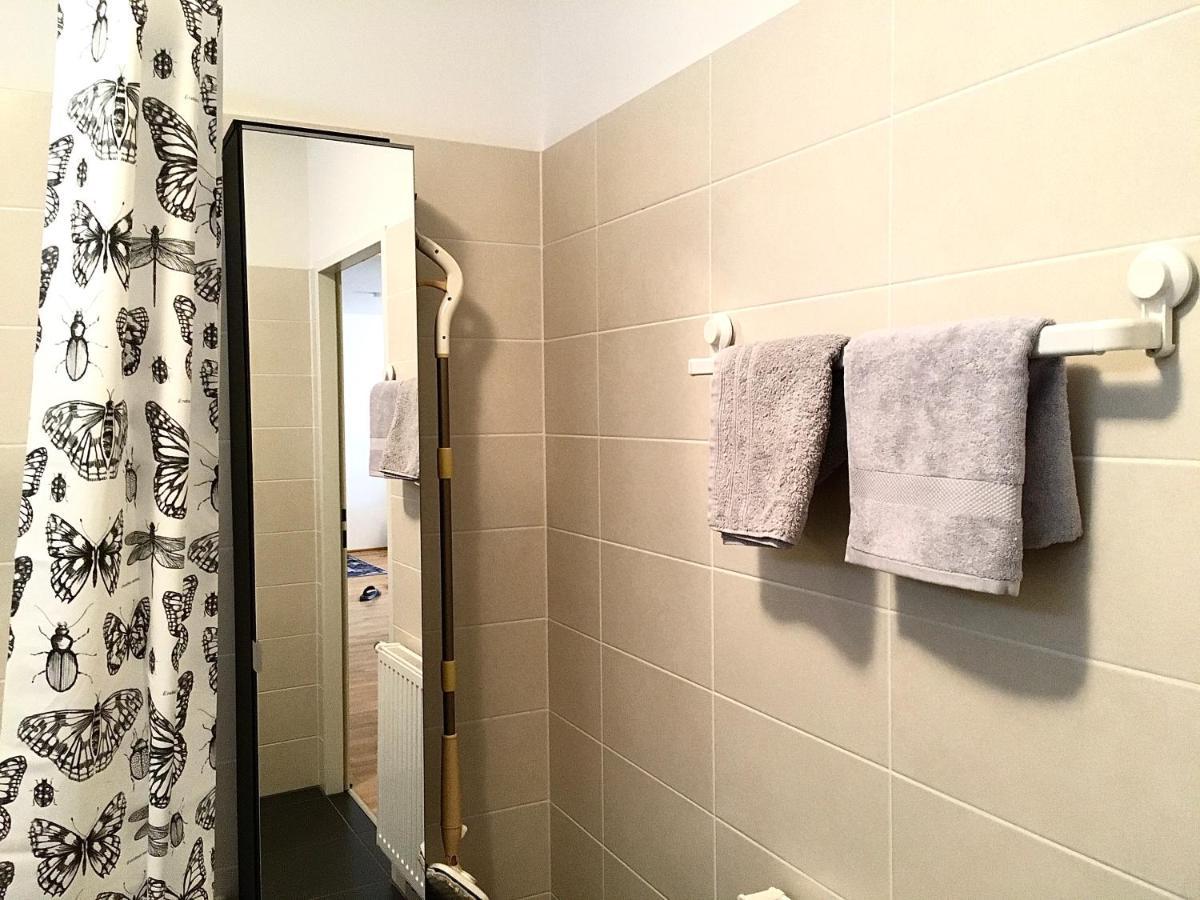 2 Bedroom Apartment Next To Metro U1 And Garage Parking Wien Eksteriør bilde